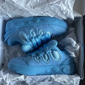 NEW IN BOX Limited Edition Men’s Puma x La France One of One Sneaker Baby Blue